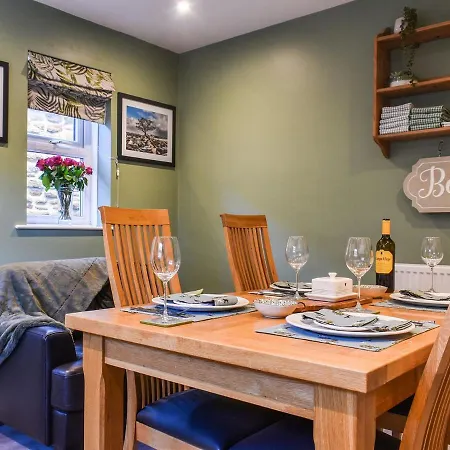 Autumn Rose * Skipton