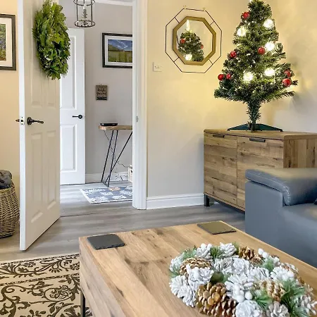 酒店 Autumn Rose *