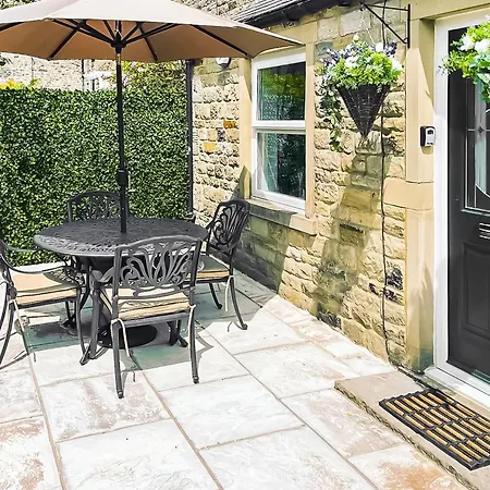 Autumn Rose Otel Skipton