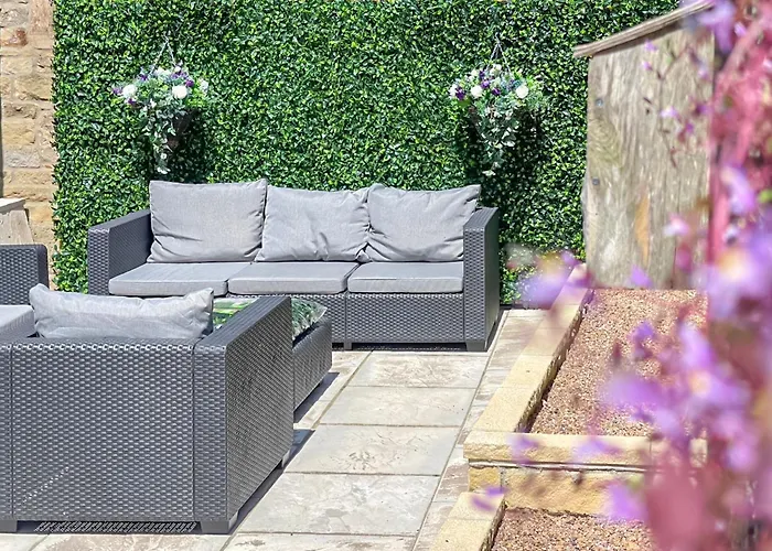 Autumn Rose * Skipton